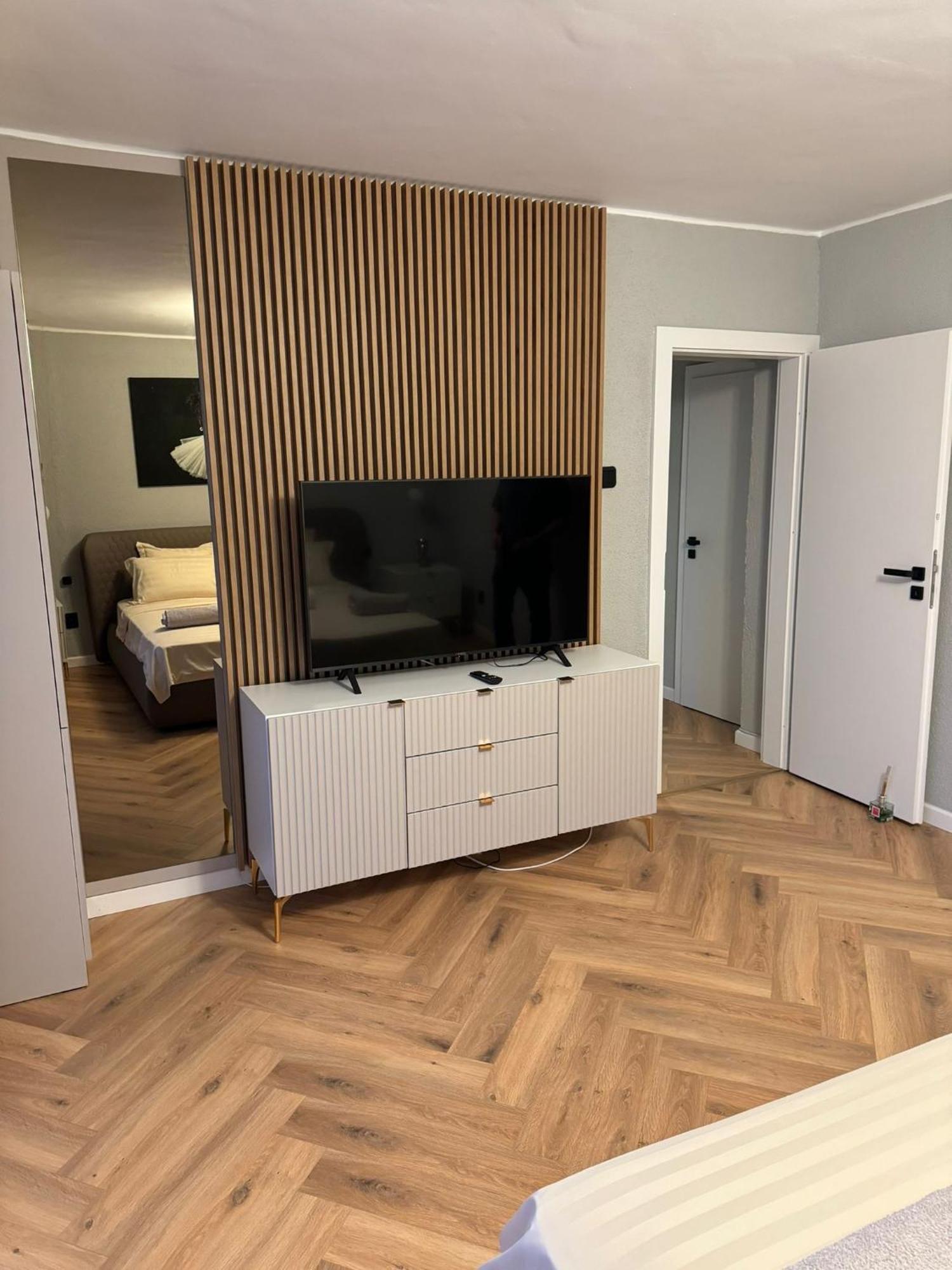 Apartament Lux Vedere Rond Alba Iulia บูคาเรสต์ ภายนอก รูปภาพ